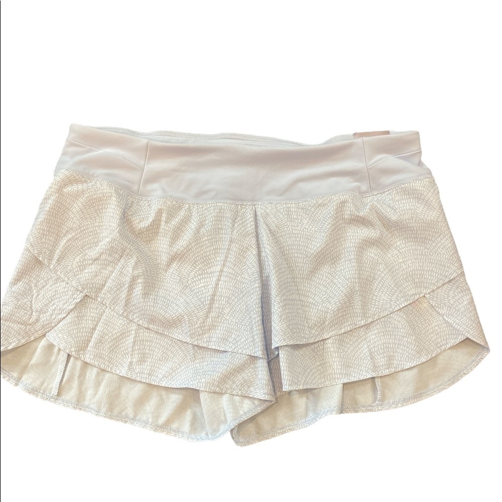 Calia petal hem shorts